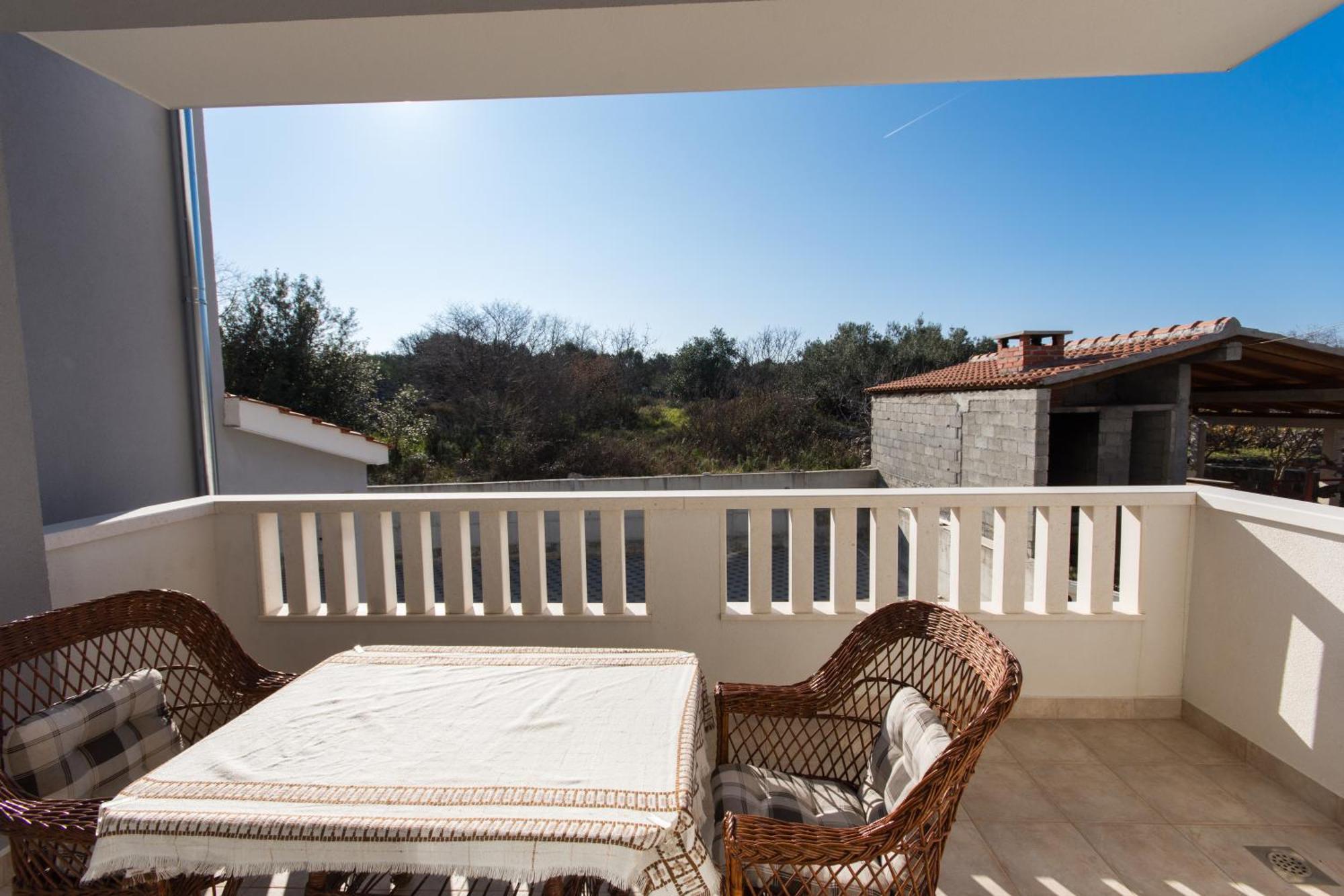 Villa Toncica โตรกีร์ ภายนอก รูปภาพ