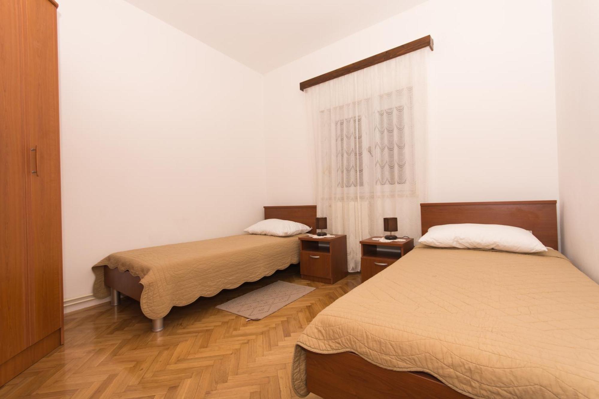 Villa Toncica โตรกีร์ ภายนอก รูปภาพ